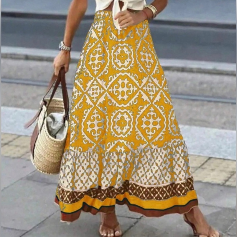 Elegant Yellow Patterned Maxi Skirt